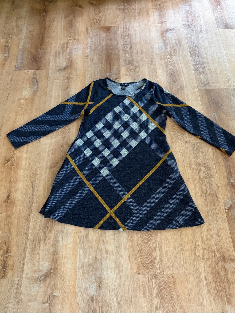 Papillon Blanc Navy and Mustard Plaid Long-Sleeve A-Line Dress
